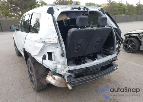 2022 Jeep Grand Cherokee L Limited 4X2 z USA, uszkodzony, nr VIN 1C4RJJBGXN8567118